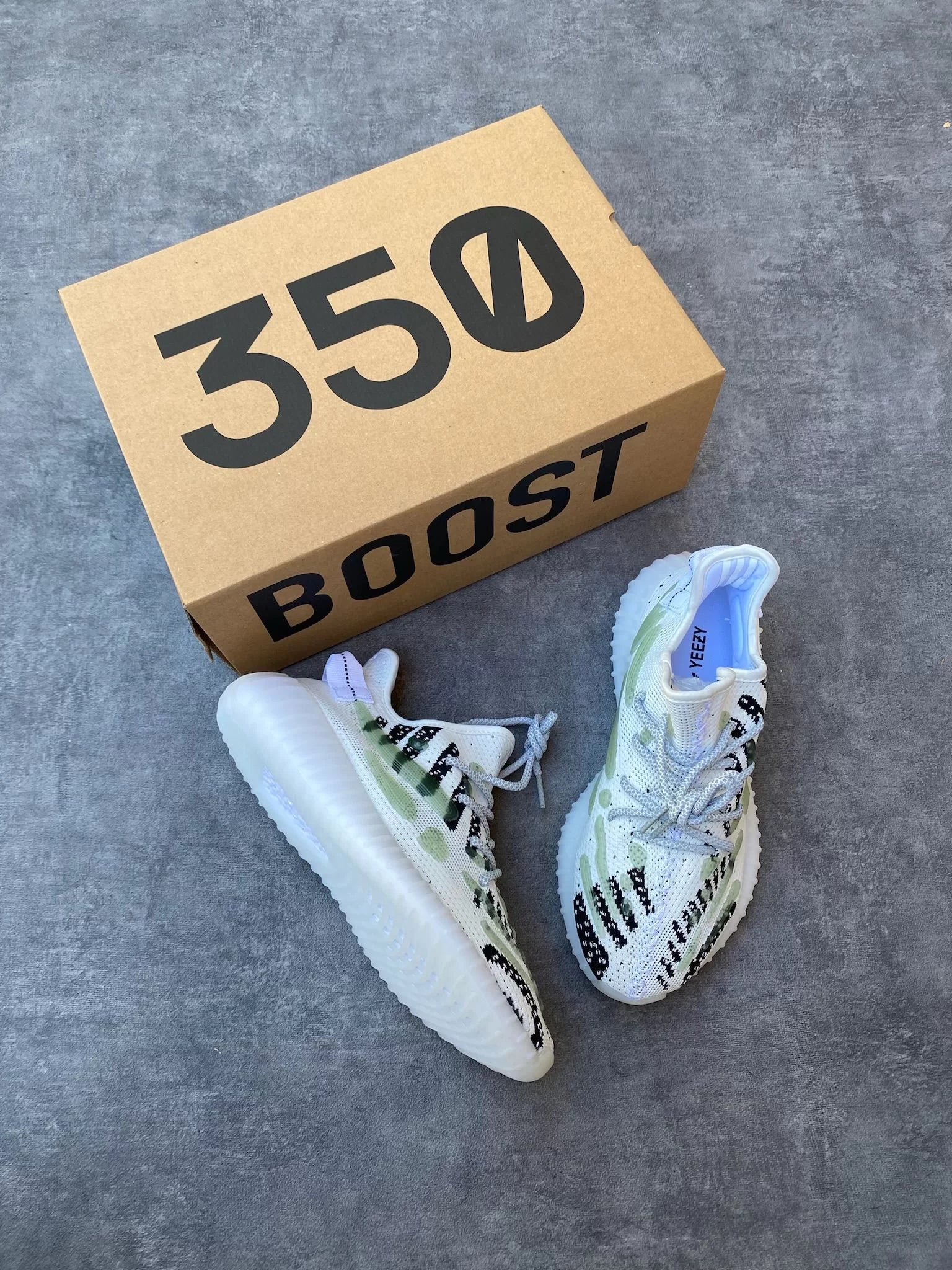 Adidas Yeezy Boost 350 White Black